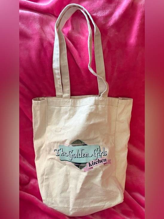 Handbags - Cream Canvas Tote Bag with Retro 'The Golden Girls' Kitchen Graphic